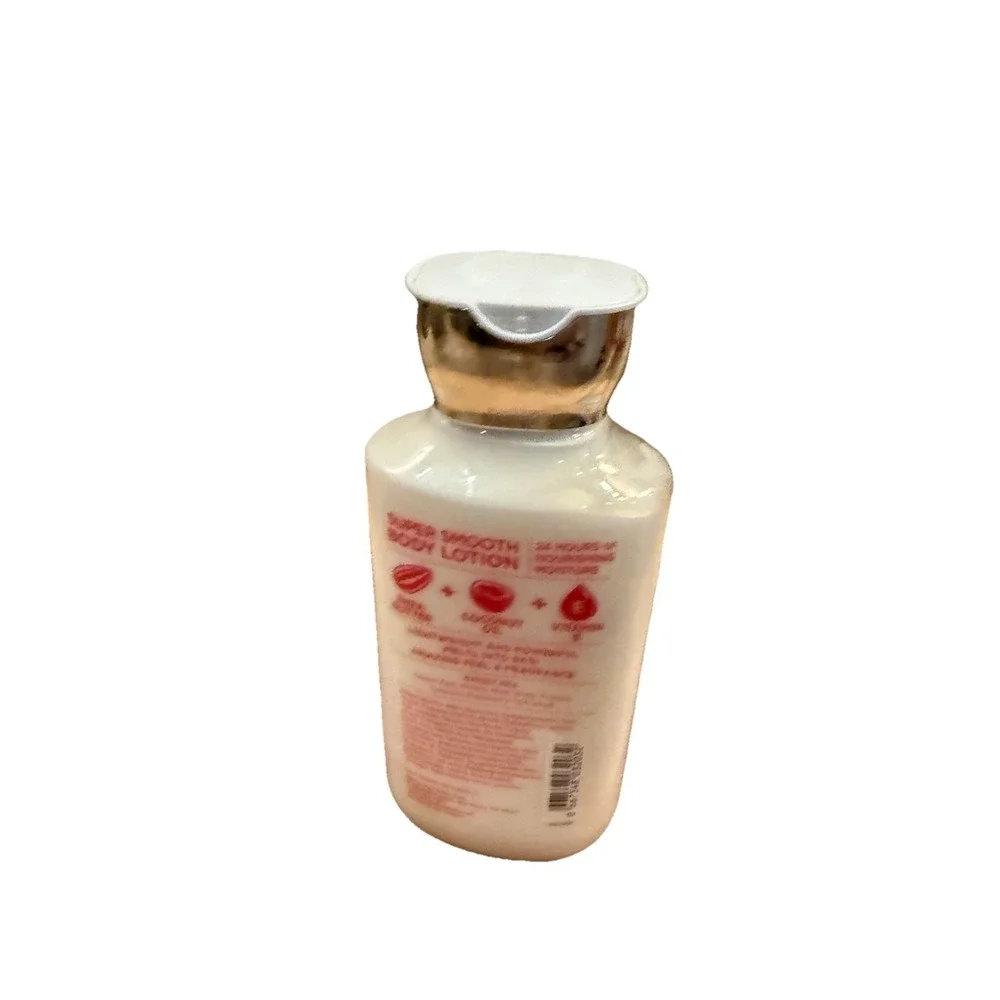 BATH & BODY‎ WORKS SWEET PEA SHEA BUTTER and VITAMIN E BODY LOTION 8 OZ